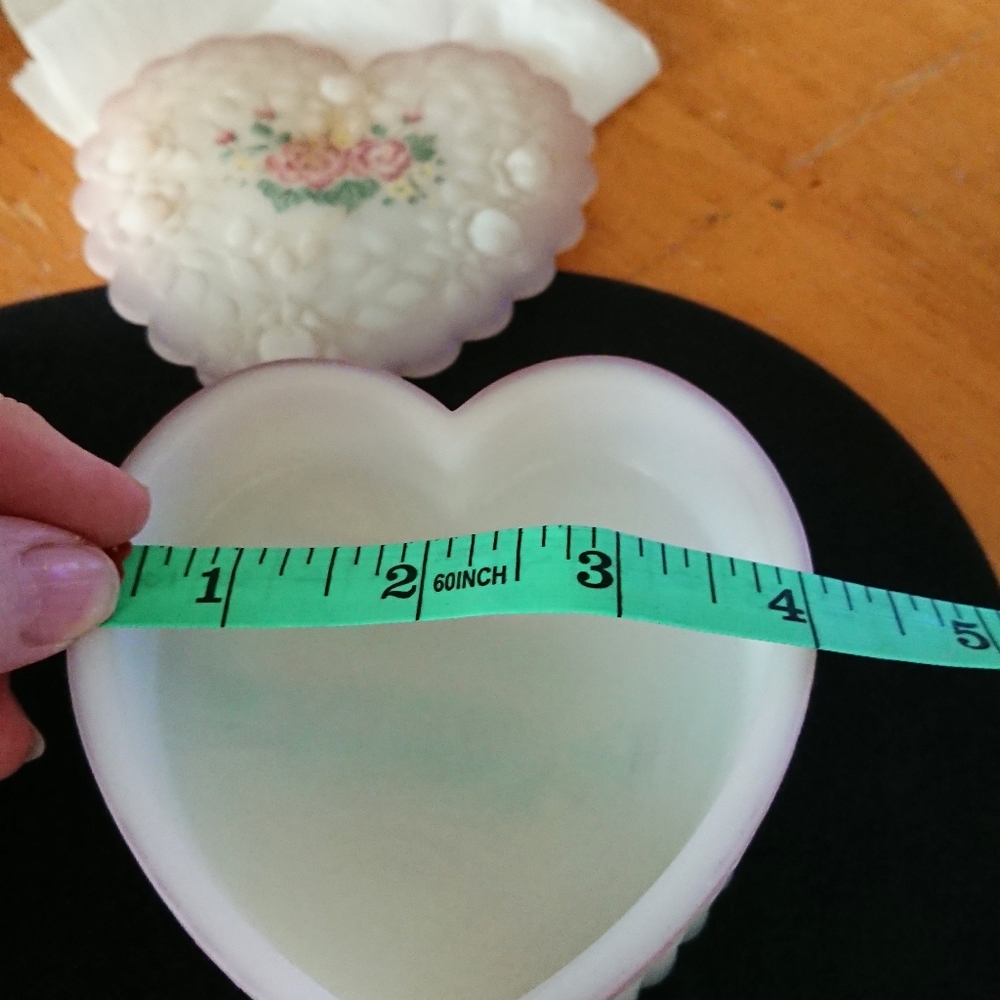 Fenton Hand Painted Heart   Trinket Art Glass - Picture 9 of 13